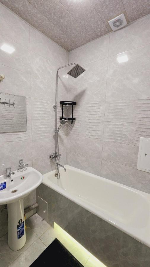 Apartment «Семья» Tachkent Extérieur photo